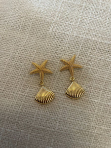 Shell Charm earrings