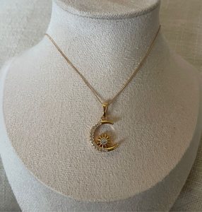 Collar media luna 🌙